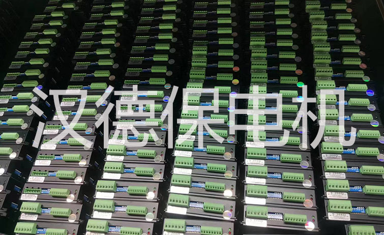 步進(jìn)電機(jī)驅(qū)動器 步進(jìn)電機(jī)驅(qū)動器